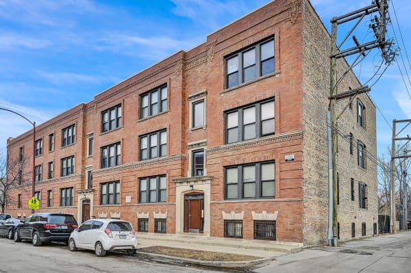 5751-59 S. Michigan property